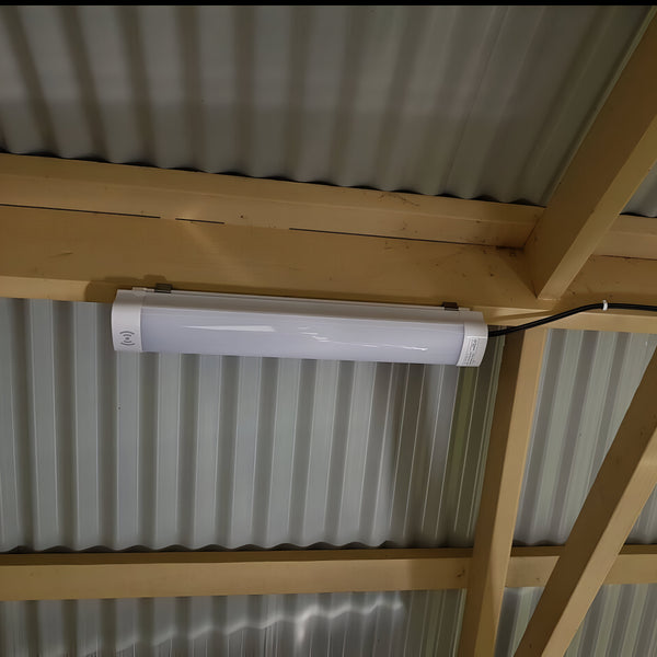 300mm Solar Batten Light